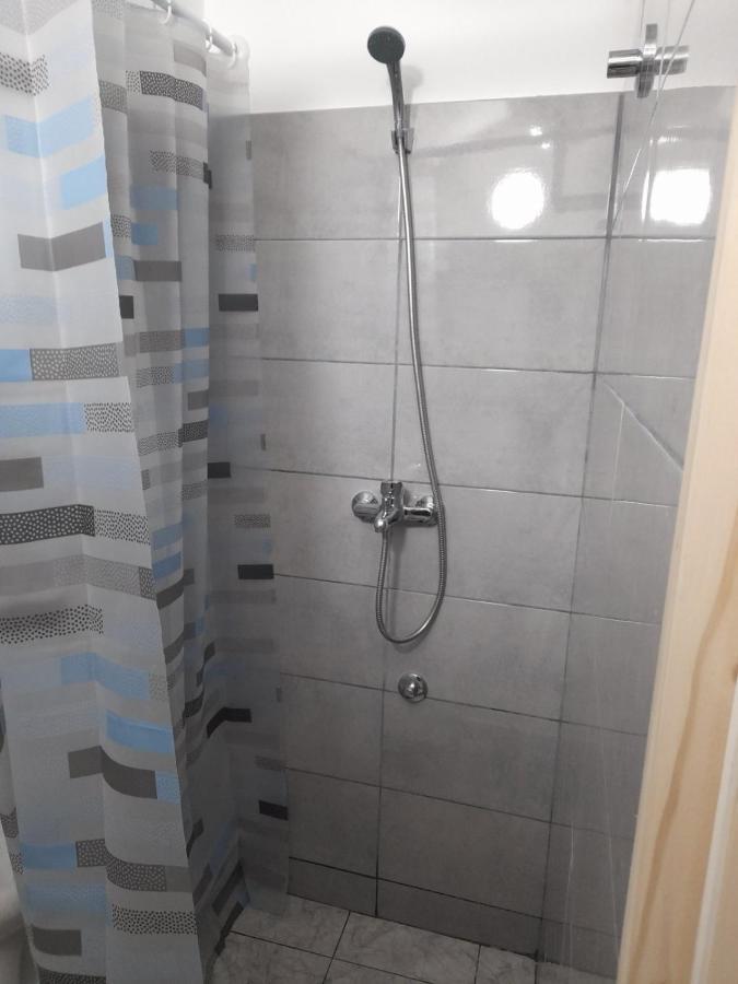Family Apartmani Le Leskovac  Exteriör bild