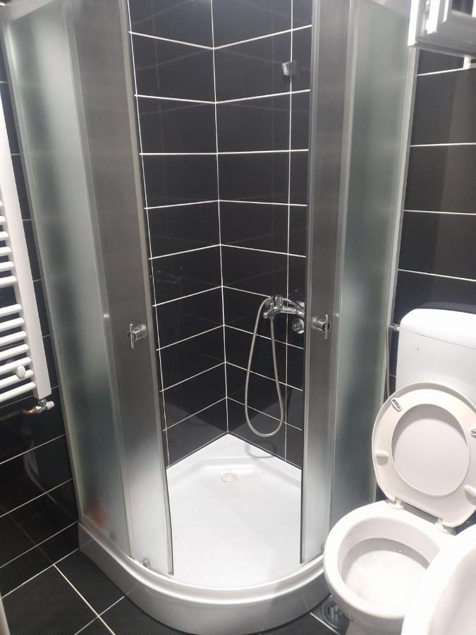 Family Apartmani Le Leskovac  Exteriör bild