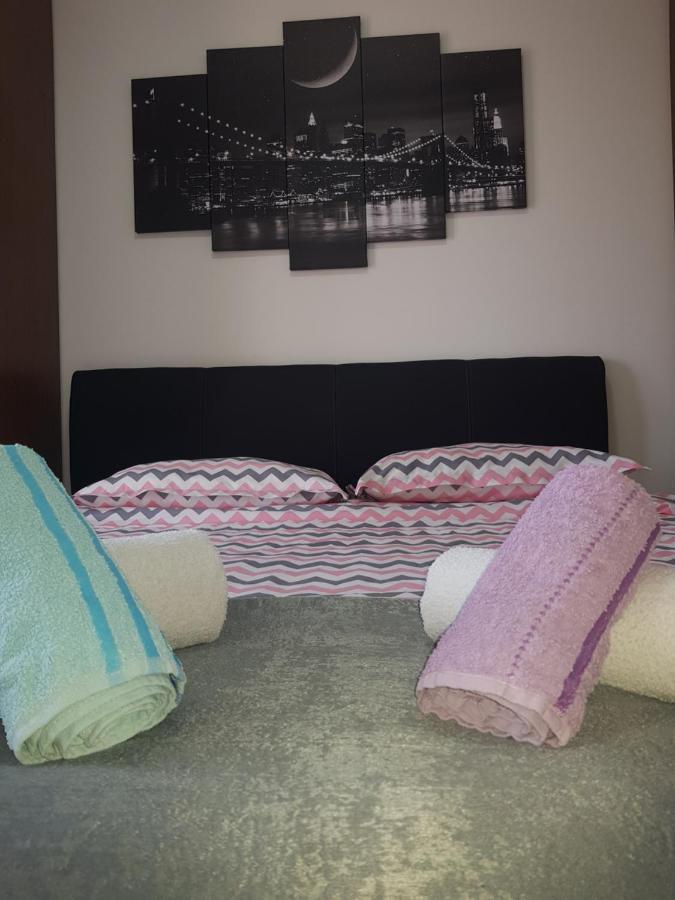 Family Apartmani Le Leskovac  Exteriör bild